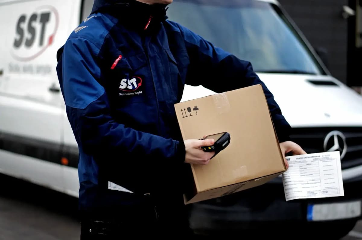 Business logistics services